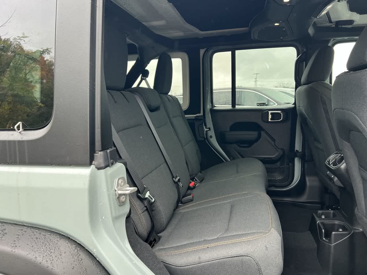 2027 Jeep Wrangler WRANGLER 4-DOOR SPORT S