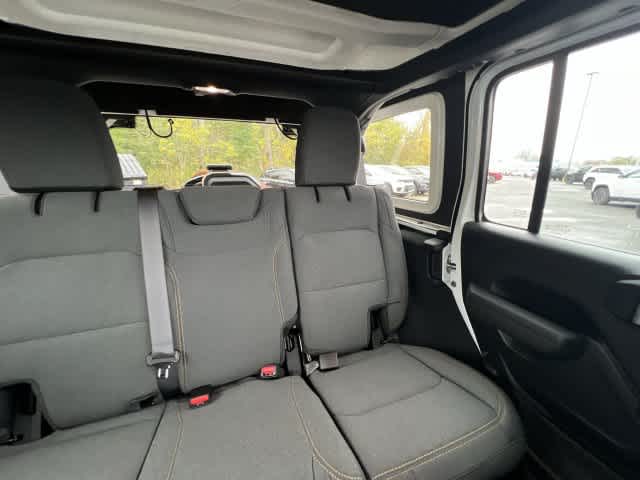 2027 Jeep Wrangler WRANGLER 4-DOOR SPORT S