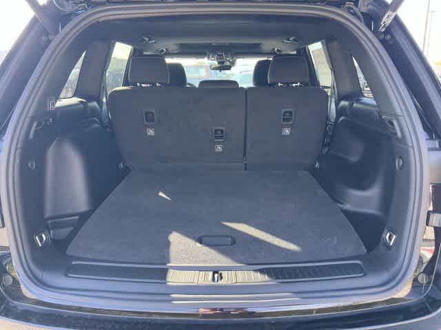 2027 Jeep Grand Cherokee GRAND CHEROKEE LAREDO X 4X4