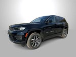 2027 Jeep Grand Cherokee GRAND CHEROKEE LAREDO X 4X4