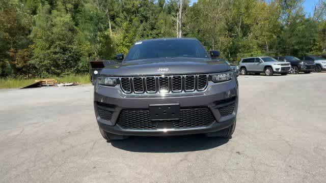 2026 Jeep Grand Cherokee GRAND CHEROKEE LAREDO X 4X4