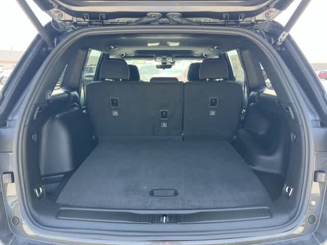 2026 Jeep Grand Cherokee GRAND CHEROKEE LAREDO X 4X4