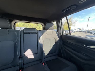 2027 Jeep Grand Cherokee GRAND CHEROKEE LAREDO X 4X4
