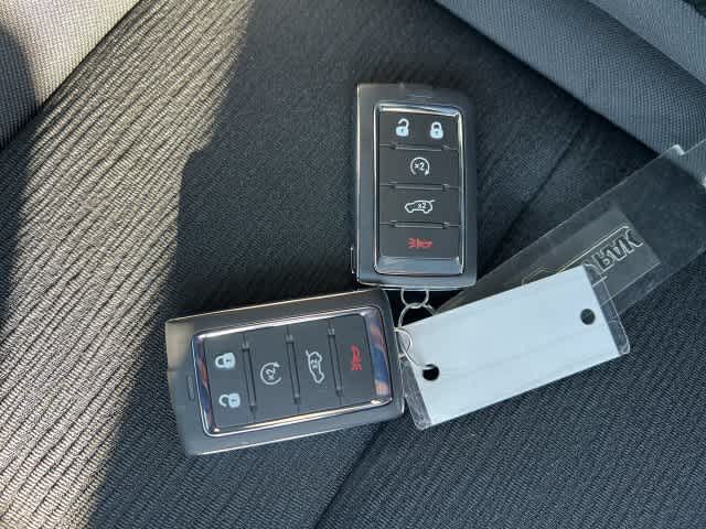 2027 Jeep Grand Cherokee GRAND CHEROKEE LAREDO X 4X4