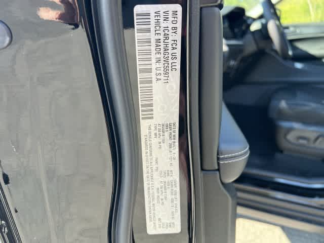 2027 Jeep Grand Cherokee GRAND CHEROKEE LAREDO X 4X4