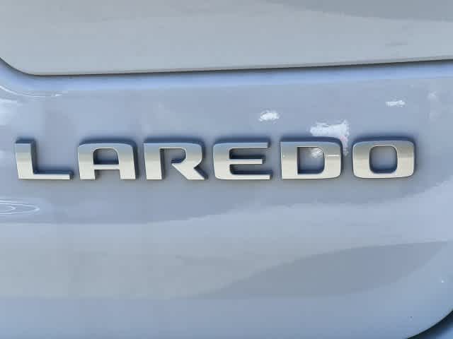 2026 Jeep Grand Cherokee GRAND CHEROKEE LAREDO X 4X4