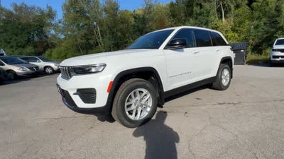 2026 Jeep Grand Cherokee GRAND CHEROKEE LAREDO X 4X4