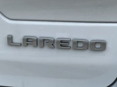 2027 Jeep Grand Cherokee GRAND CHEROKEE LAREDO X 4X4