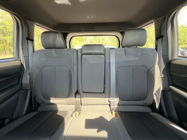 2026 Jeep Grand Cherokee GRAND CHEROKEE LAREDO X 4X4