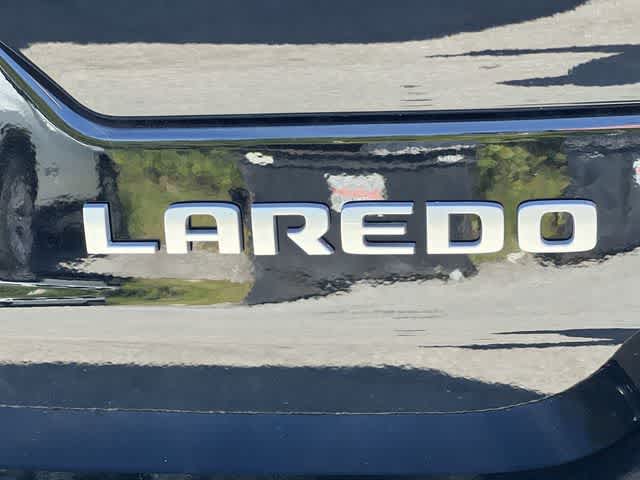 2026 Jeep Grand Cherokee GRAND CHEROKEE LAREDO X 4X4