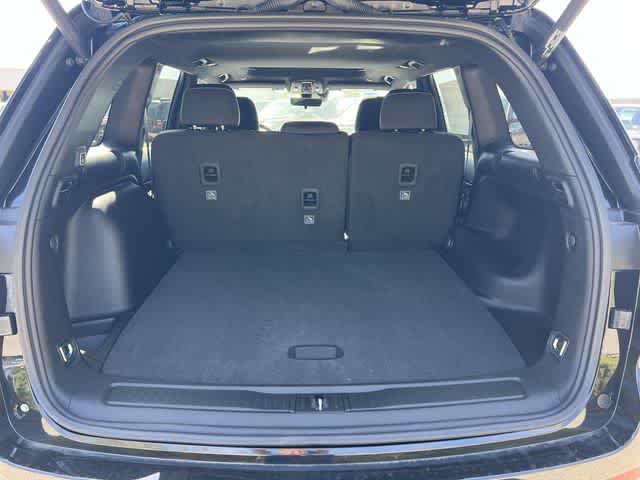 2026 Jeep Grand Cherokee GRAND CHEROKEE LAREDO X 4X4