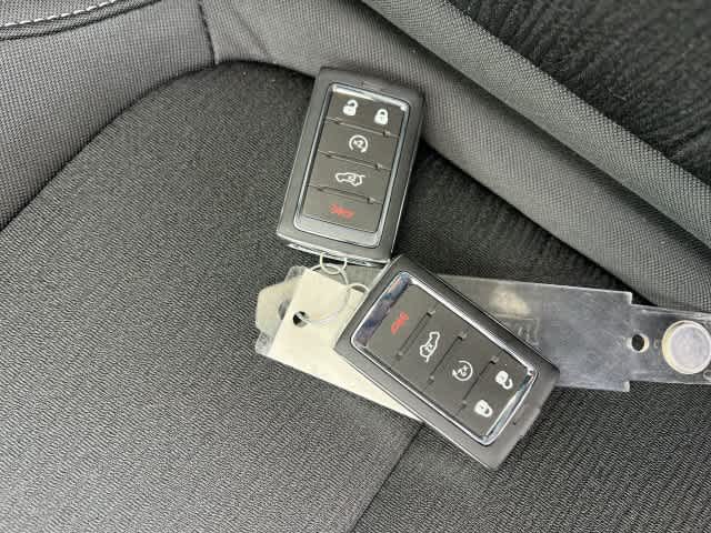 2026 Jeep Grand Cherokee GRAND CHEROKEE LAREDO X 4X4