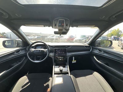 2026 Jeep Grand Cherokee GRAND CHEROKEE LAREDO X 4X4