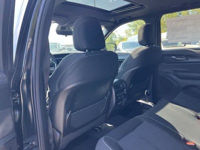 2026 Jeep Grand Cherokee GRAND CHEROKEE LAREDO X 4X4