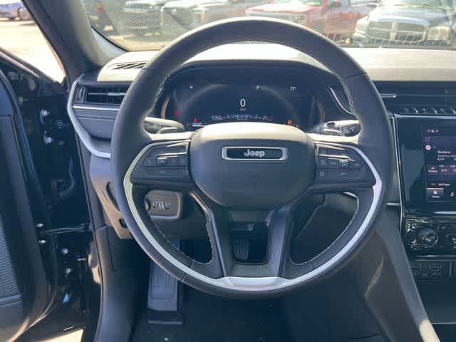 2026 Jeep Grand Cherokee GRAND CHEROKEE LAREDO X 4X4