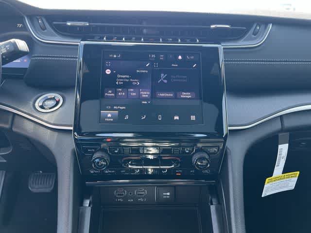 2026 Jeep Grand Cherokee GRAND CHEROKEE LAREDO X 4X4