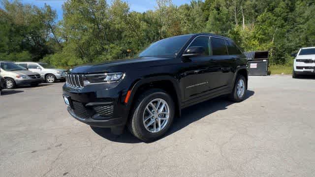2026 Jeep Grand Cherokee GRAND CHEROKEE LAREDO X 4X4