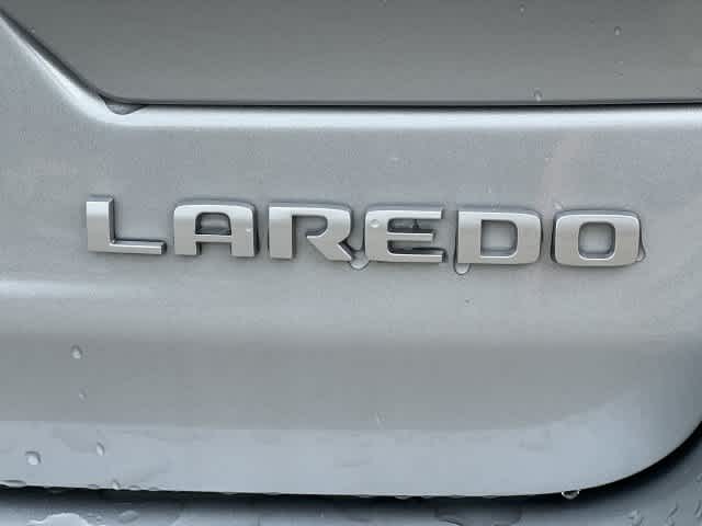 2026 Jeep Grand Cherokee GRAND CHEROKEE LAREDO X 4X4