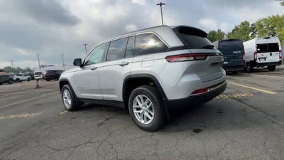 2026 Jeep Grand Cherokee GRAND CHEROKEE LAREDO X 4X4