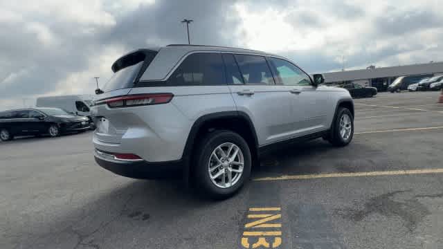 2026 Jeep Grand Cherokee GRAND CHEROKEE LAREDO X 4X4