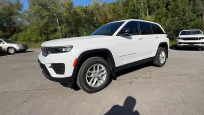 2026 Jeep Grand Cherokee GRAND CHEROKEE LAREDO X 4X4