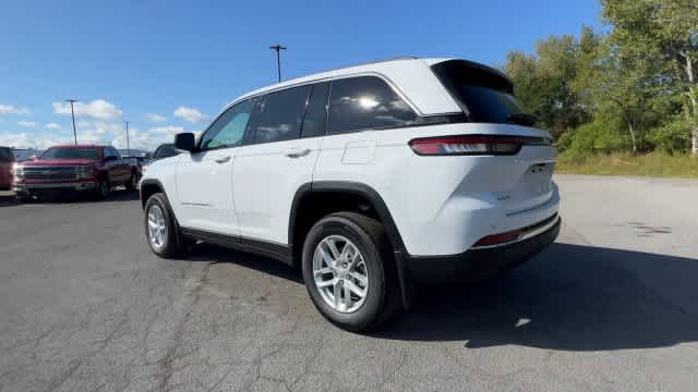 2026 Jeep Grand Cherokee GRAND CHEROKEE LAREDO X 4X4