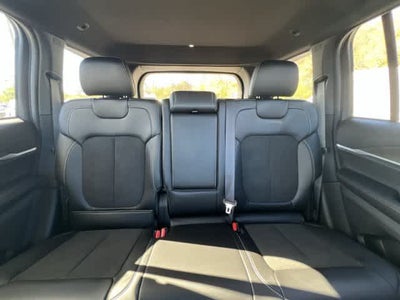 2027 Jeep Grand Cherokee GRAND CHEROKEE LAREDO ALTITUDE 4X4
