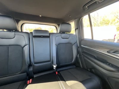 2027 Jeep Grand Cherokee GRAND CHEROKEE LAREDO ALTITUDE 4X4