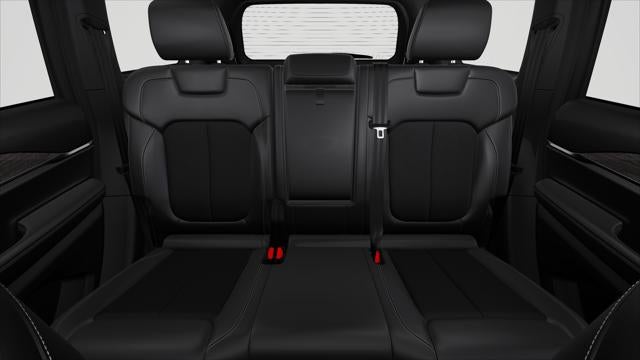 2027 Jeep Grand Cherokee GRAND CHEROKEE LAREDO ALTITUDE 4X4