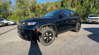 2026 Jeep Grand Cherokee GRAND CHEROKEE LAREDO ALTITUDE 4X4