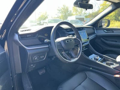2027 Jeep Grand Cherokee GRAND CHEROKEE LIMITED 4X4