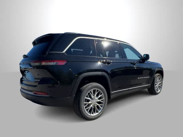 2027 Jeep Grand Cherokee GRAND CHEROKEE LIMITED 4X4
