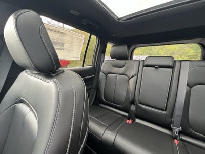 2027 Jeep Grand Cherokee GRAND CHEROKEE LIMITED 4X4