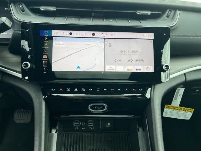 2027 Jeep Grand Cherokee GRAND CHEROKEE LIMITED 4X4