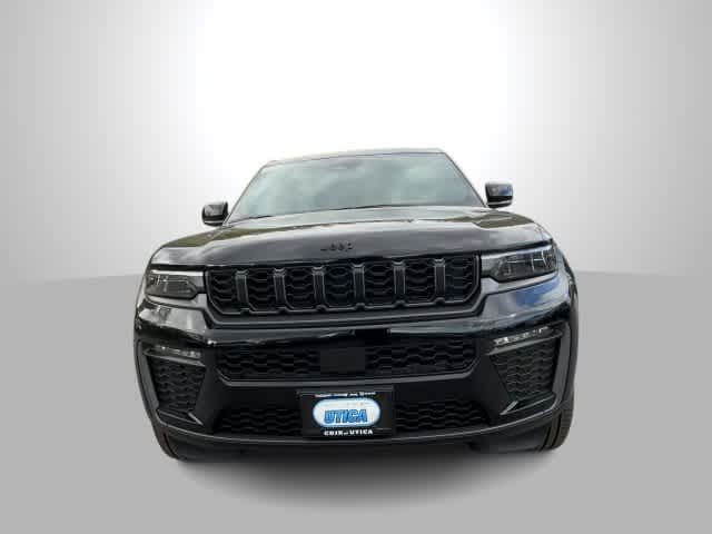 2027 Jeep Grand Cherokee GRAND CHEROKEE LIMITED 4X4