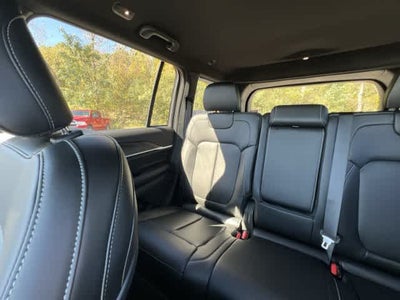 2027 Jeep Grand Cherokee GRAND CHEROKEE LIMITED 4X4