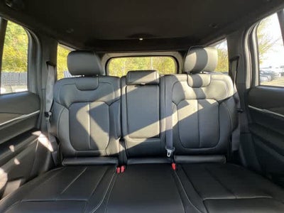 2027 Jeep Grand Cherokee GRAND CHEROKEE LIMITED 4X4