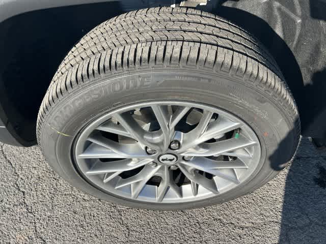 2027 Jeep Grand Cherokee GRAND CHEROKEE LIMITED 4X4