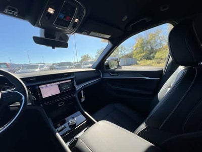 2027 Jeep Grand Cherokee GRAND CHEROKEE LIMITED 4X4