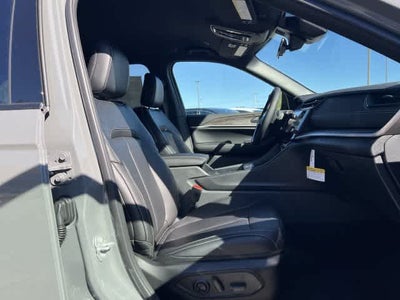 2027 Jeep Grand Cherokee GRAND CHEROKEE LIMITED 4X4