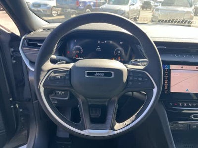 2027 Jeep Grand Cherokee GRAND CHEROKEE LIMITED 4X4