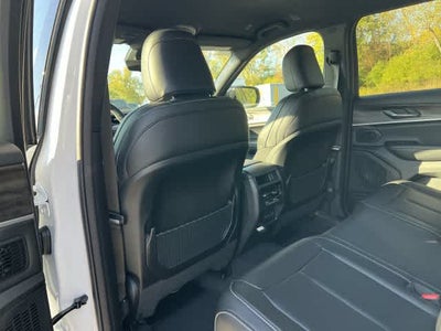 2027 Jeep Grand Cherokee GRAND CHEROKEE LIMITED 4X4