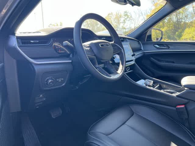 2027 Jeep Grand Cherokee GRAND CHEROKEE LIMITED 4X4