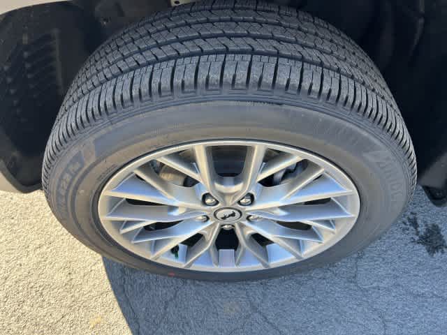 2027 Jeep Grand Cherokee GRAND CHEROKEE LIMITED 4X4