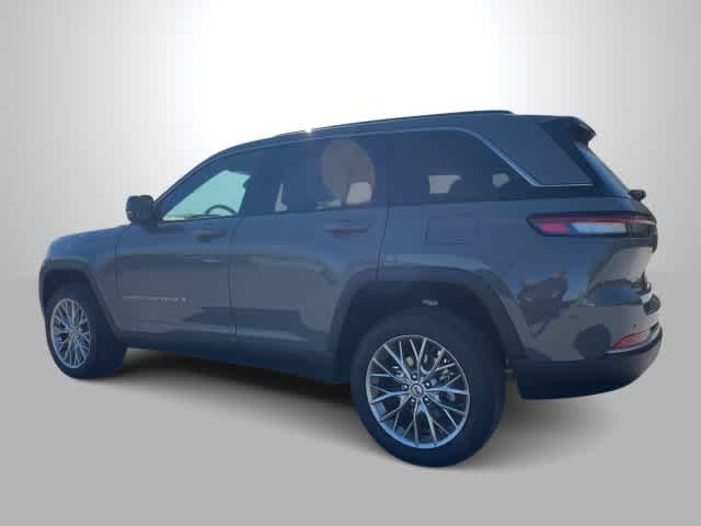 2027 Jeep Grand Cherokee GRAND CHEROKEE LIMITED 4X4
