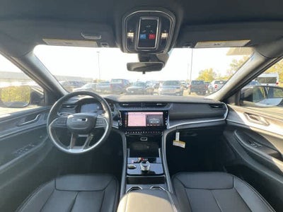 2027 Jeep Grand Cherokee GRAND CHEROKEE LIMITED 4X4