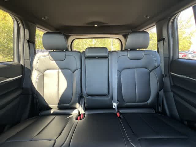 2027 Jeep Grand Cherokee GRAND CHEROKEE LIMITED 4X4