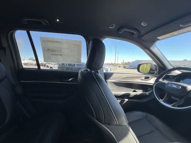 2027 Jeep Grand Cherokee GRAND CHEROKEE LIMITED 4X4