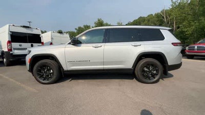 2026 Jeep Grand Cherokee GRAND CHEROKEE L LAREDO ALTITUDE 4X4