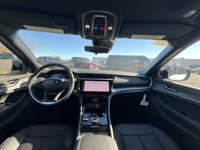2027 Jeep Grand Cherokee GRAND CHEROKEE L LIMITED 4X4